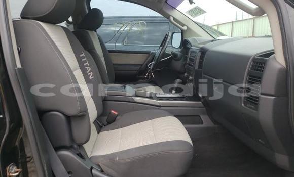 Acheter Neuf Voiture Nissan Titan Noir à Badagry, État de Lagos Acheter Neuf Voiture Nissan Titan Noir à Badagry, État de Lagos