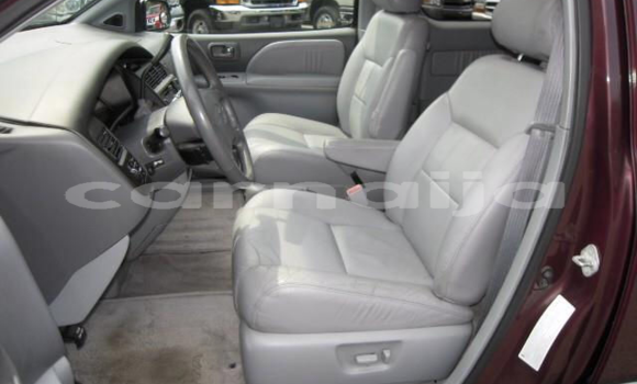 Acheter Occasion Voiture Toyota Sienna Rouge à Abeokuta, État d'Ogun Acheter Occasion Voiture Toyota Sienna Rouge à Abeokuta, État d'Ogun