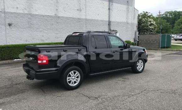 Acheter Occasion Voiture Ford Explorer Sport Trac Noir à Abak, État d'Akwa Ibom Acheter Occasion Voiture Ford Explorer Sport Trac Noir à Abak, État d'Akwa Ibom