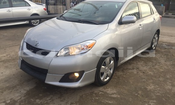 Buy Import Toyota Matrix Silver Car in Lagos in Lagos State Buy Import Toyota Matrix Silver Car in Lagos in Lagos State