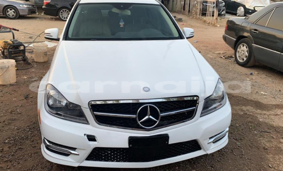 Buy Used Mercedes-Benz C250 coupe White Car in Abuja in Lagos State