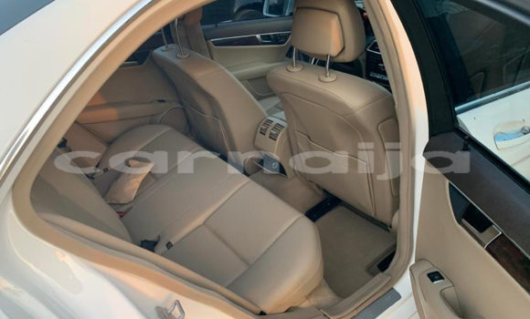 Acheter Occasion Voiture Mercedes-Benz C250 coupe Blanc à Abuja, État de Lagos Acheter Occasion Voiture Mercedes-Benz C250 coupe Blanc à Abuja, État de Lagos