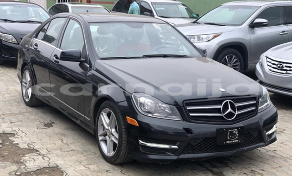 Buy Used Mercedes-Benz C250 coupe Black Car in Abuja in Lagos State