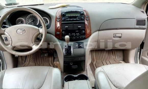 Acheter Occasion Voiture Toyota Sienna Gris à Badagry, État de Lagos Acheter Occasion Voiture Toyota Sienna Gris à Badagry, État de Lagos