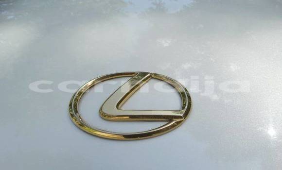 Acheter Occasion Voiture Lexus ES 300 Blanc à Abuja, État de Lagos Acheter Occasion Voiture Lexus ES 300 Blanc à Abuja, État de Lagos