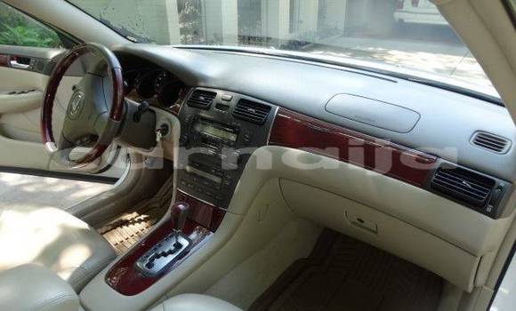 Acheter Occasion Voiture Lexus ES 300 Blanc à Abuja, État de Lagos Acheter Occasion Voiture Lexus ES 300 Blanc à Abuja, État de Lagos