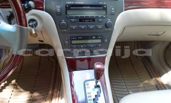 Acheter Occasion Voiture Lexus ES 300 Blanc à Abuja, État de Lagos Acheter Occasion Voiture Lexus ES 300 Blanc à Abuja, État de Lagos