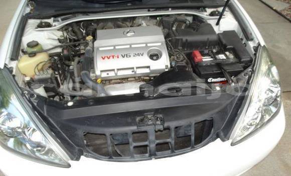 Acheter Occasion Voiture Lexus ES 300 Blanc à Abuja, État de Lagos Acheter Occasion Voiture Lexus ES 300 Blanc à Abuja, État de Lagos