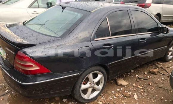 Acheter Occasion Voiture Mercedes-Benz C–Class Noir à Abuja, État de Lagos Acheter Occasion Voiture Mercedes-Benz C–Class Noir à Abuja, État de Lagos