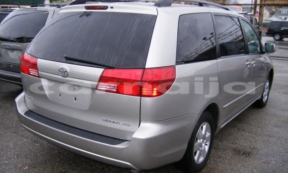 Acheter Import Voiture Toyota Sienna Gris à Lagos, État de Lagos Acheter Import Voiture Toyota Sienna Gris à Lagos, État de Lagos