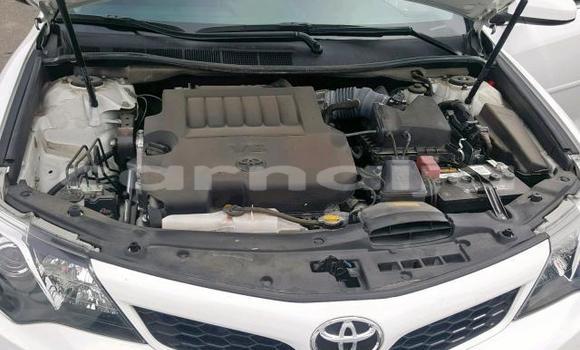Acheter Occasion Voiture Toyota Camry Blanc à Abuja, État de Lagos Acheter Occasion Voiture Toyota Camry Blanc à Abuja, État de Lagos
