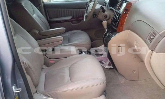 Acheter Occasion Voiture Toyota Sienna Autre à Benin City, Edo Acheter Occasion Voiture Toyota Sienna Autre à Benin City, Edo
