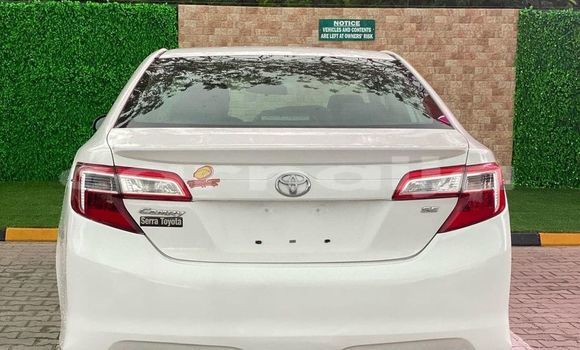 Acheter Occasion Voiture Toyota Camry Blanc à Lagos, État de Lagos Acheter Occasion Voiture Toyota Camry Blanc à Lagos, État de Lagos