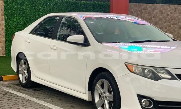Acheter Occasion Voiture Toyota Camry Blanc à Lagos, État de Lagos Acheter Occasion Voiture Toyota Camry Blanc à Lagos, État de Lagos