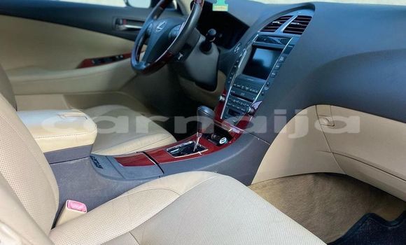 Acheter Occasion Voiture Lexus ES Noir à Lagos, État de Lagos Acheter Occasion Voiture Lexus ES Noir à Lagos, État de Lagos