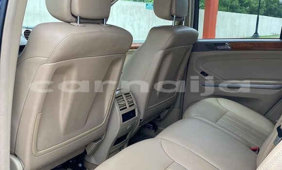 Buy Used Mercedes-Benz ML–Class Blue Car in Lagos in Lagos State Buy Used Mercedes-Benz ML–Class Blue Car in Lagos in Lagos State