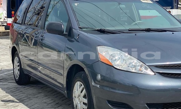 Buy Used Toyota Sienna Other Car in Lagos in Lagos State