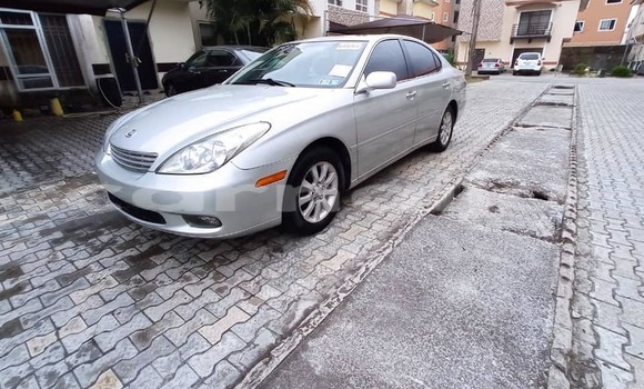 Acheter Occasion Voiture Lexus ES 300 Gris à Lagos, État de Lagos Acheter Occasion Voiture Lexus ES 300 Gris à Lagos, État de Lagos