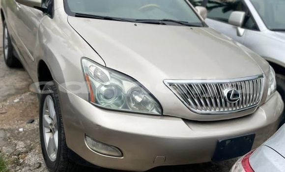 Acheter Occasion Voiture Lexus RX 330 Beige à Ikeja, État de Lagos Acheter Occasion Voiture Lexus RX 330 Beige à Ikeja, État de Lagos