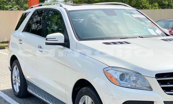 Buy Used Mercedes-Benz ML–Class White Car in Lagos in Lagos State