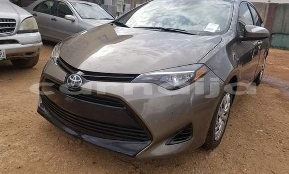 Acheter Import Voiture Toyota Corolla Noir à Lagos, État de Lagos Acheter Import Voiture Toyota Corolla Noir à Lagos, État de Lagos