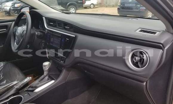 Acheter Import Voiture Toyota Corolla Noir à Lagos, État de Lagos Acheter Import Voiture Toyota Corolla Noir à Lagos, État de Lagos