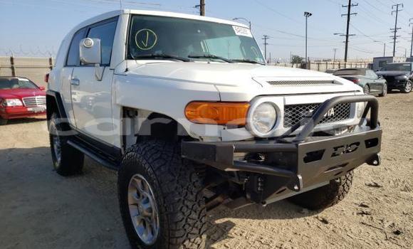 Acheter Neuf Voiture Toyota FJ Cruiser Blanc à Badagry, État de Lagos