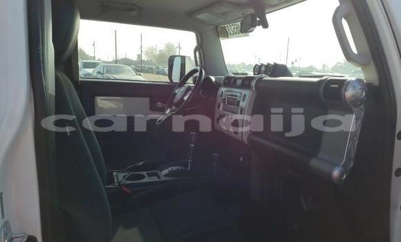 Buy New Toyota FJ Cruiser White Car in Badagry in Lagos State Buy New Toyota FJ Cruiser White Car in Badagry in Lagos State