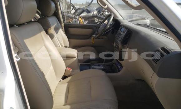 Acheter Neuf Voiture Toyota Land Cruiser Blanc à Badagry, État de Lagos Acheter Neuf Voiture Toyota Land Cruiser Blanc à Badagry, État de Lagos
