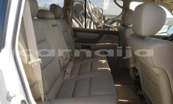 Acheter Neuf Voiture Toyota Land Cruiser Blanc à Badagry, État de Lagos Acheter Neuf Voiture Toyota Land Cruiser Blanc à Badagry, État de Lagos