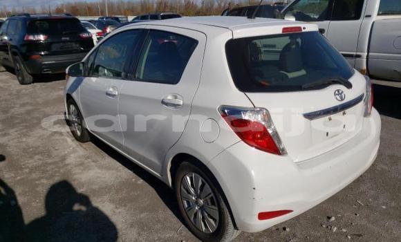 Acheter Neuf Voiture Toyota Yaris Blanc à Badagry, État de Lagos Acheter Neuf Voiture Toyota Yaris Blanc à Badagry, État de Lagos