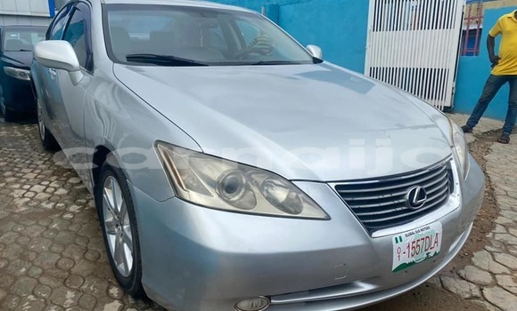 Buy Used Lexus ES Silver Car in Lagos in Lagos State Buy Used Lexus ES Silver Car in Lagos in Lagos State
