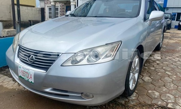 Acheter Occasion Voiture Lexus ES Gris à Lagos, État de Lagos Acheter Occasion Voiture Lexus ES Gris à Lagos, État de Lagos
