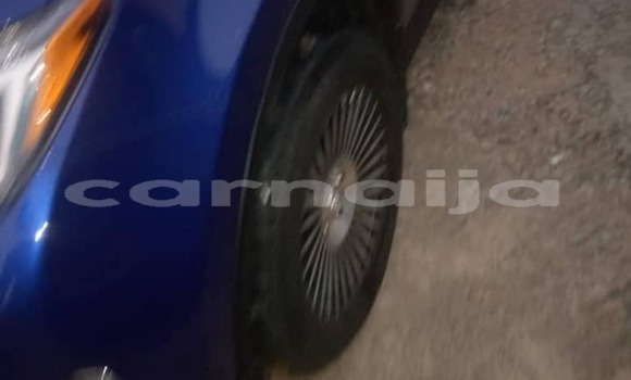 Acheter Occasion Voiture Toyota RAV4 Bleu à Lagos, État de Lagos Acheter Occasion Voiture Toyota RAV4 Bleu à Lagos, État de Lagos