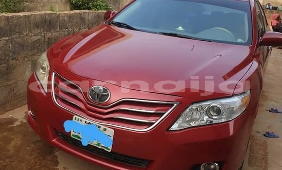 Acheter Occasion Voiture Toyota Camry Rouge à Lagos, État de Lagos