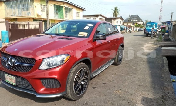 Acheter Occasion Voiture Mercedes-Benz GLE Rouge à Lagos, État de Lagos Acheter Occasion Voiture Mercedes-Benz GLE Rouge à Lagos, État de Lagos