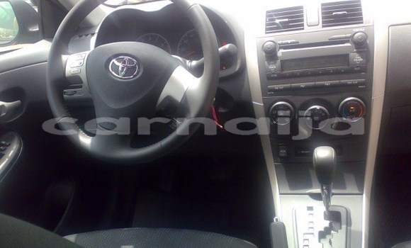 Acheter Occasion Voiture Toyota Corolla Noir à Lagos, État de Lagos Acheter Occasion Voiture Toyota Corolla Noir à Lagos, État de Lagos