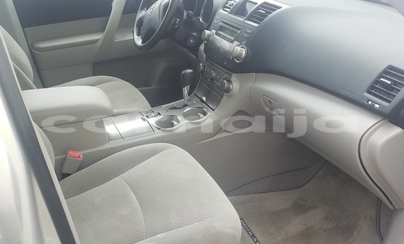 Acheter Occasion Voiture Toyota Highlander Gris à Lagos, État de Lagos Acheter Occasion Voiture Toyota Highlander Gris à Lagos, État de Lagos
