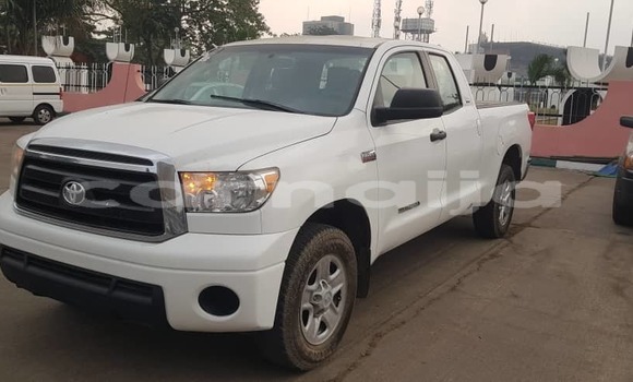 Acheter Import Voiture Toyota Tundra Blanc à Lagos, État de Lagos Acheter Import Voiture Toyota Tundra Blanc à Lagos, État de Lagos