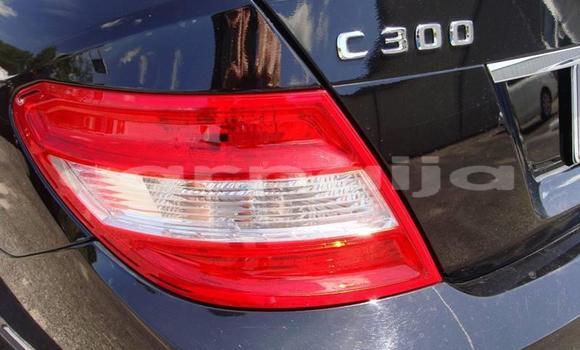 Acheter Occasion Voiture Mercedes-Benz C–Class Noir à Lagos, État de Lagos Acheter Occasion Voiture Mercedes-Benz C–Class Noir à Lagos, État de Lagos