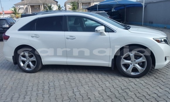 Buy Used Toyota Venza White Car in Lagos in Lagos State Buy Used Toyota Venza White Car in Lagos in Lagos State