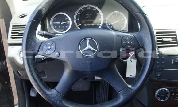 Acheter Occasion Voiture Mercedes-Benz C–Class Noir à Lagos, État de Lagos Acheter Occasion Voiture Mercedes-Benz C–Class Noir à Lagos, État de Lagos