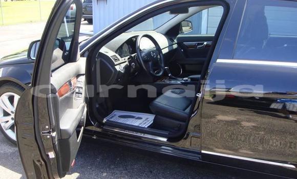 Acheter Occasion Voiture Mercedes-Benz C–Class Noir à Lagos, État de Lagos Acheter Occasion Voiture Mercedes-Benz C–Class Noir à Lagos, État de Lagos