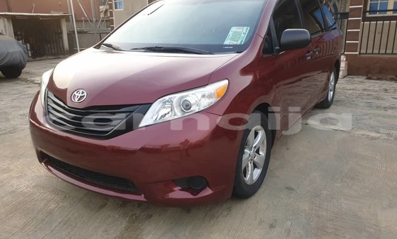 Buy Used Toyota Sienna Red Car in Lagos in Lagos State Buy Used Toyota Sienna Red Car in Lagos in Lagos State