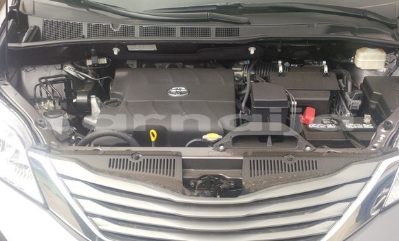 Acheter Occasion Voiture Toyota Sienna Noir à Lagos, État de Lagos Acheter Occasion Voiture Toyota Sienna Noir à Lagos, État de Lagos