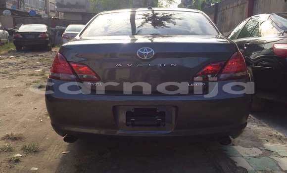 Acheter Occasion Voiture Toyota Avalon Noir à Lagos, État de Lagos Acheter Occasion Voiture Toyota Avalon Noir à Lagos, État de Lagos