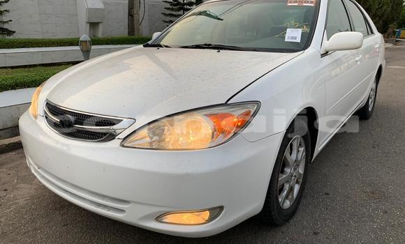 Acheter Occasion Voiture Toyota Camry Blanc à Lagos, État de Lagos Acheter Occasion Voiture Toyota Camry Blanc à Lagos, État de Lagos
