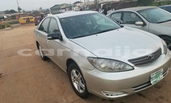 Acheter Occasion Voiture Toyota Camry Gris à Lagos, État de Lagos