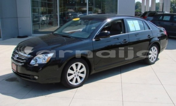Buy Used Toyota Avalon Black Car in Lagos in Lagos State Buy Used Toyota Avalon Black Car in Lagos in Lagos State