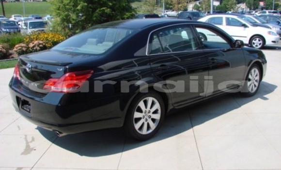 Acheter Occasion Voiture Toyota Avalon Noir à Lagos, État de Lagos Acheter Occasion Voiture Toyota Avalon Noir à Lagos, État de Lagos